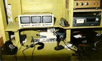 [Picture of old control room]